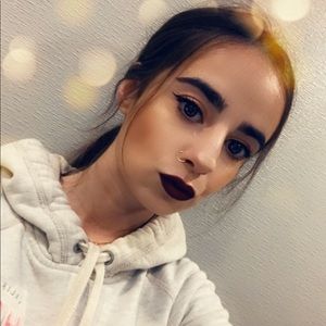 Meet your Posher, Mikayla